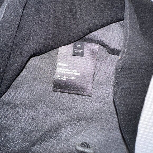 Lafayette 148 New York - Silk Sheer Top Pleated Tie Neck Pleated Size Medium - Picture 9 of 11